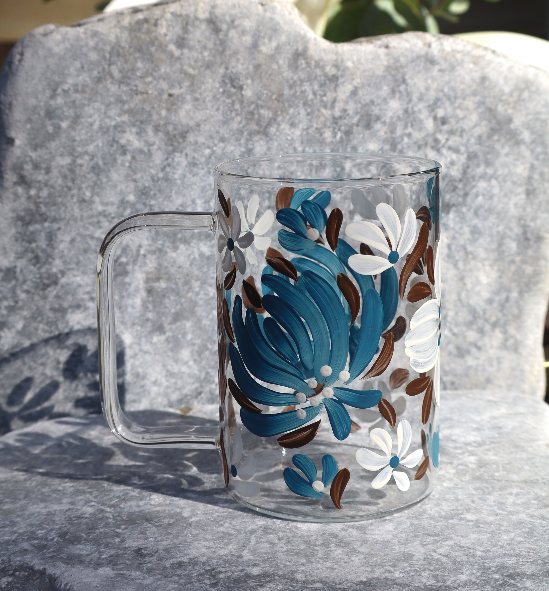 Teal & Mocha Floral - Cam Kupa 270 ml, kulplu yan görünüm